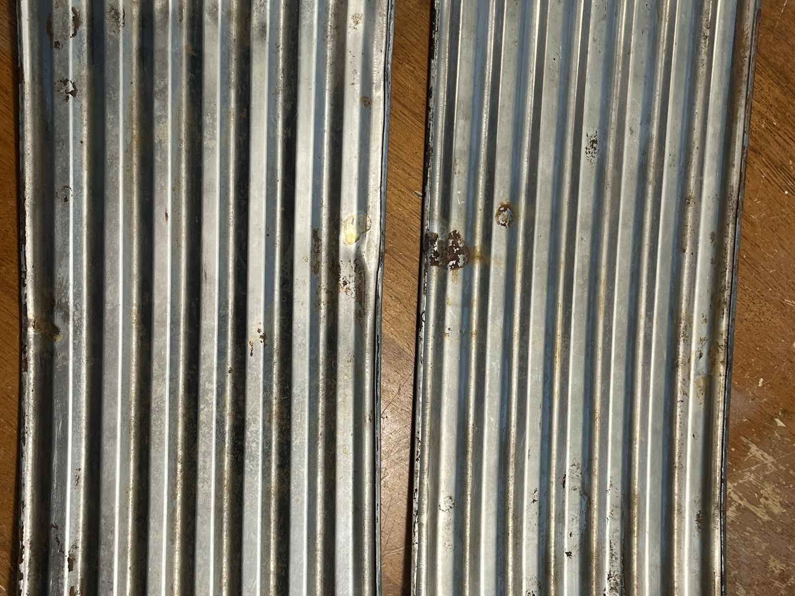 Original 1941 Chevy Special Deluxe Fender Side Trim Washboard Molding Vintage 2