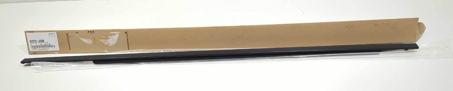 Mew OEM Genuine Kia Window Weatherstrip Rear Right Outer 21-24 K5 83220-L3000