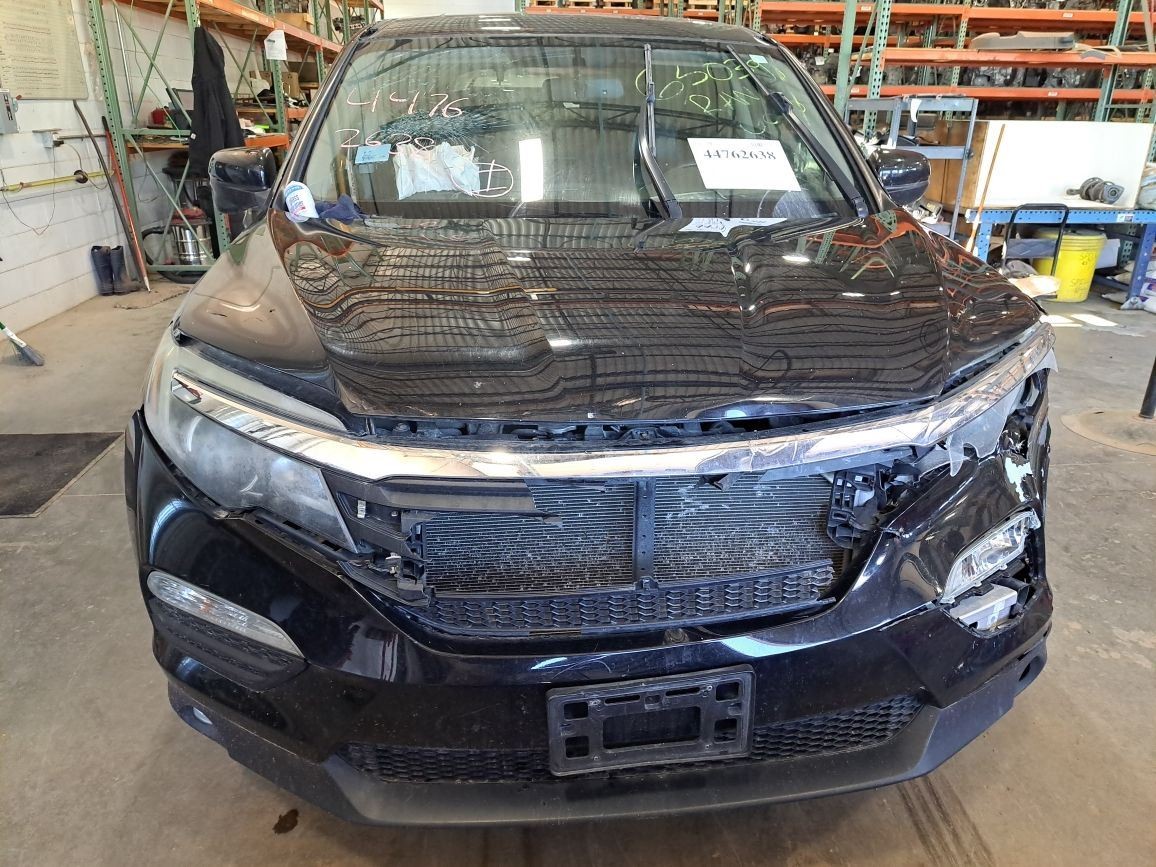 2016 Pilot Fuel Filler Door Sku#4480823