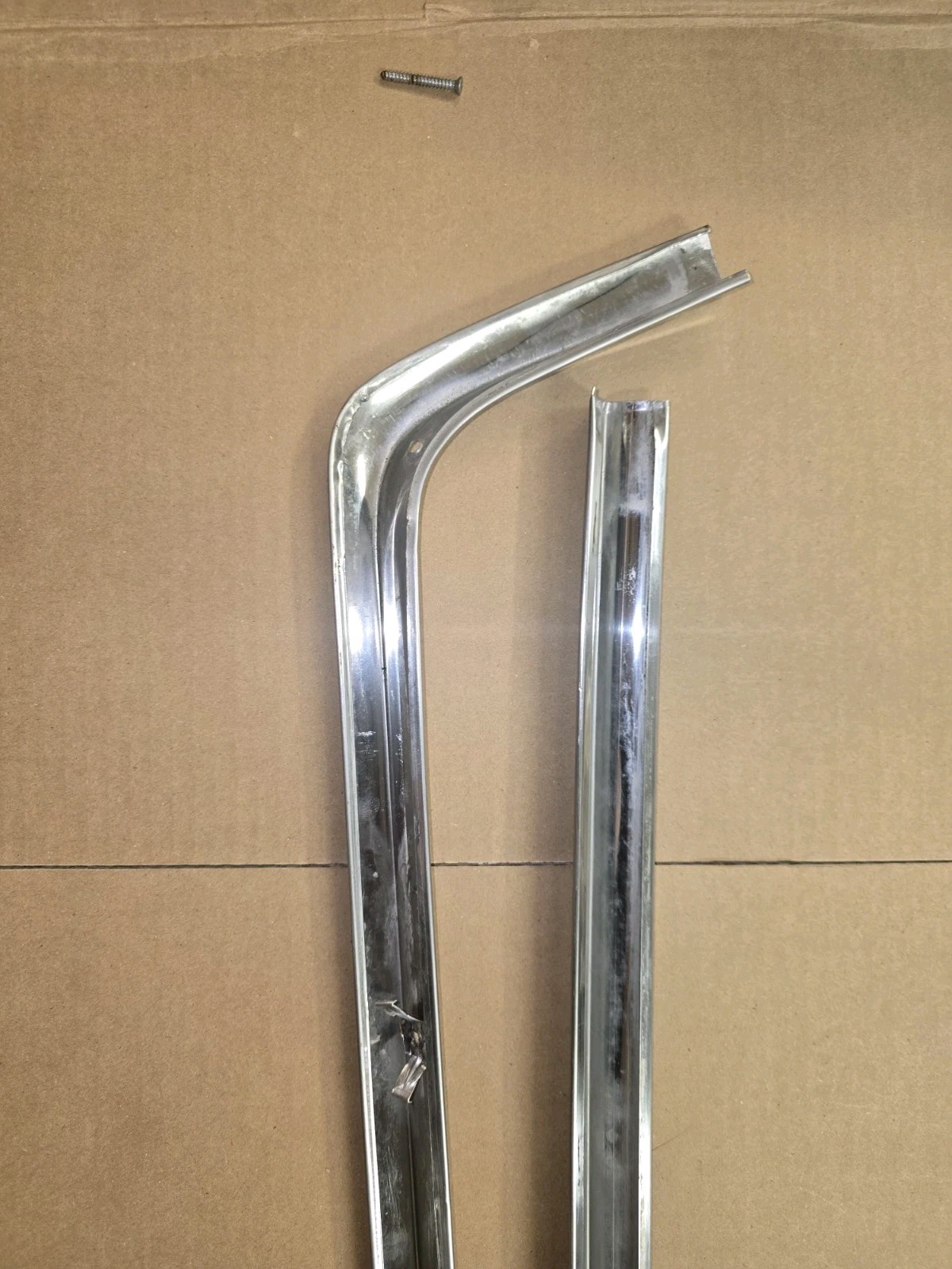 FORD THUNDERBIRD Rear Glass EXTERIOR MOULDING Trim Chrome 1964 65 66 OEM FOMOCO