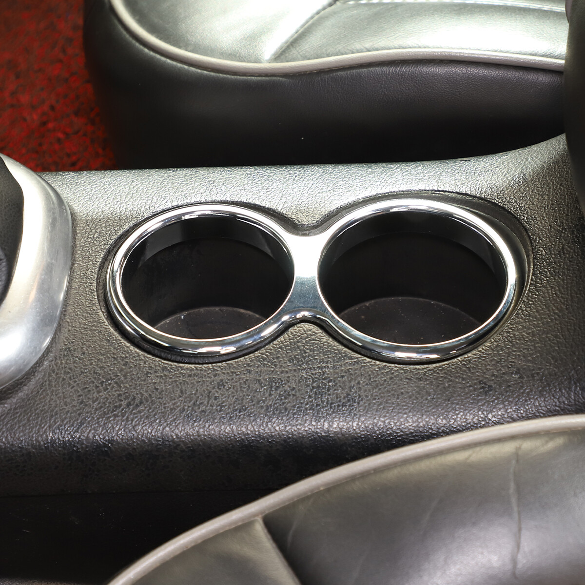 Chrome Billet Aluminium Cup Holder Insert for HUMMER H3 2005-09 Accessories 1PCS
