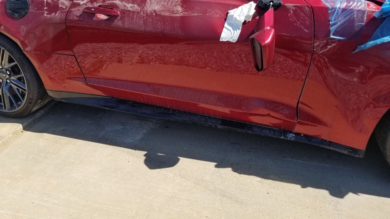 22 CHEVY CAMARO ZL1 COUPE ROCKER PANEL MOLDING SIDE SKIRT RIGHT PASSENGER RED