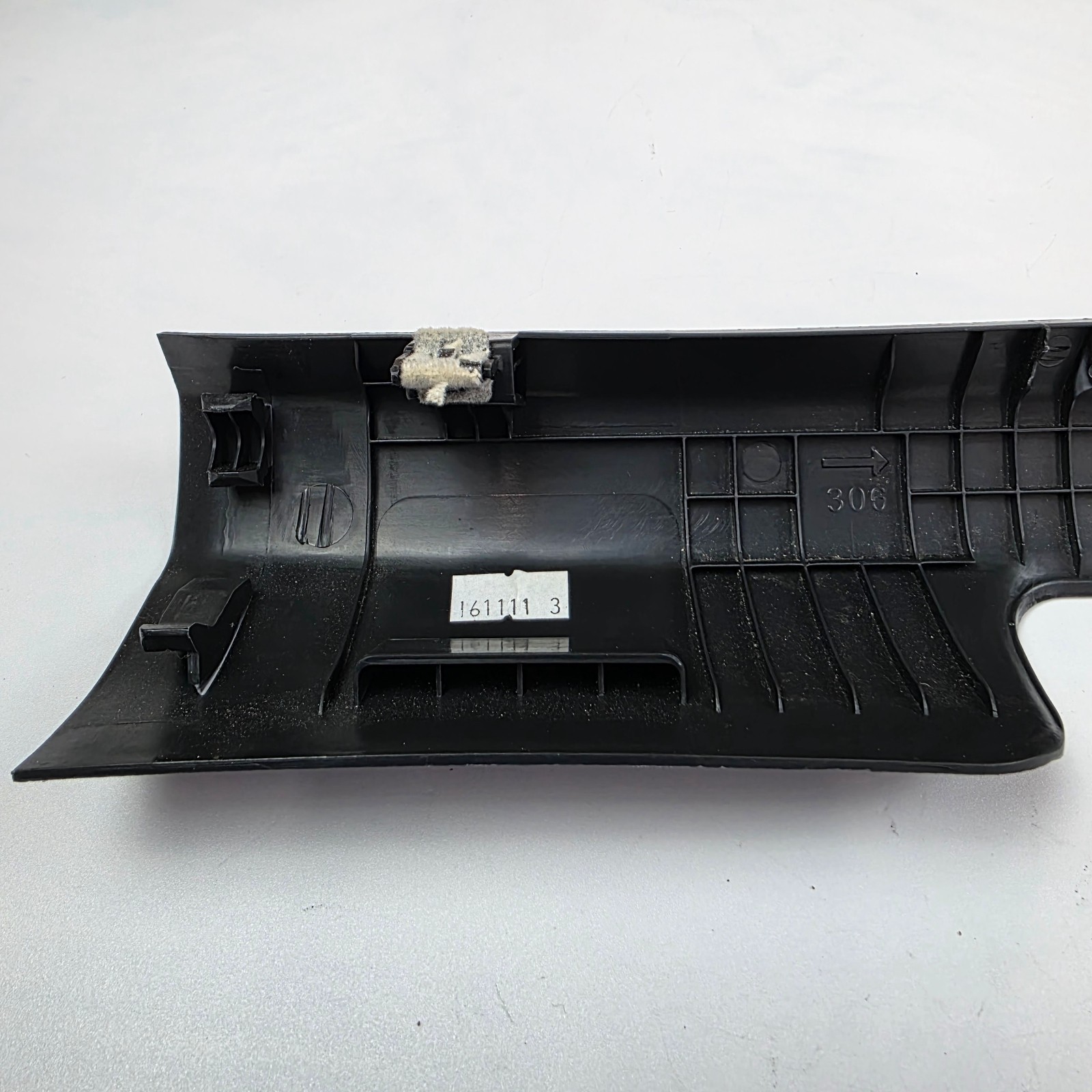 16-19 Hyundai Sonata Hybrid Front Right Door Sill Scuff Plate 85881-C1000 OEM