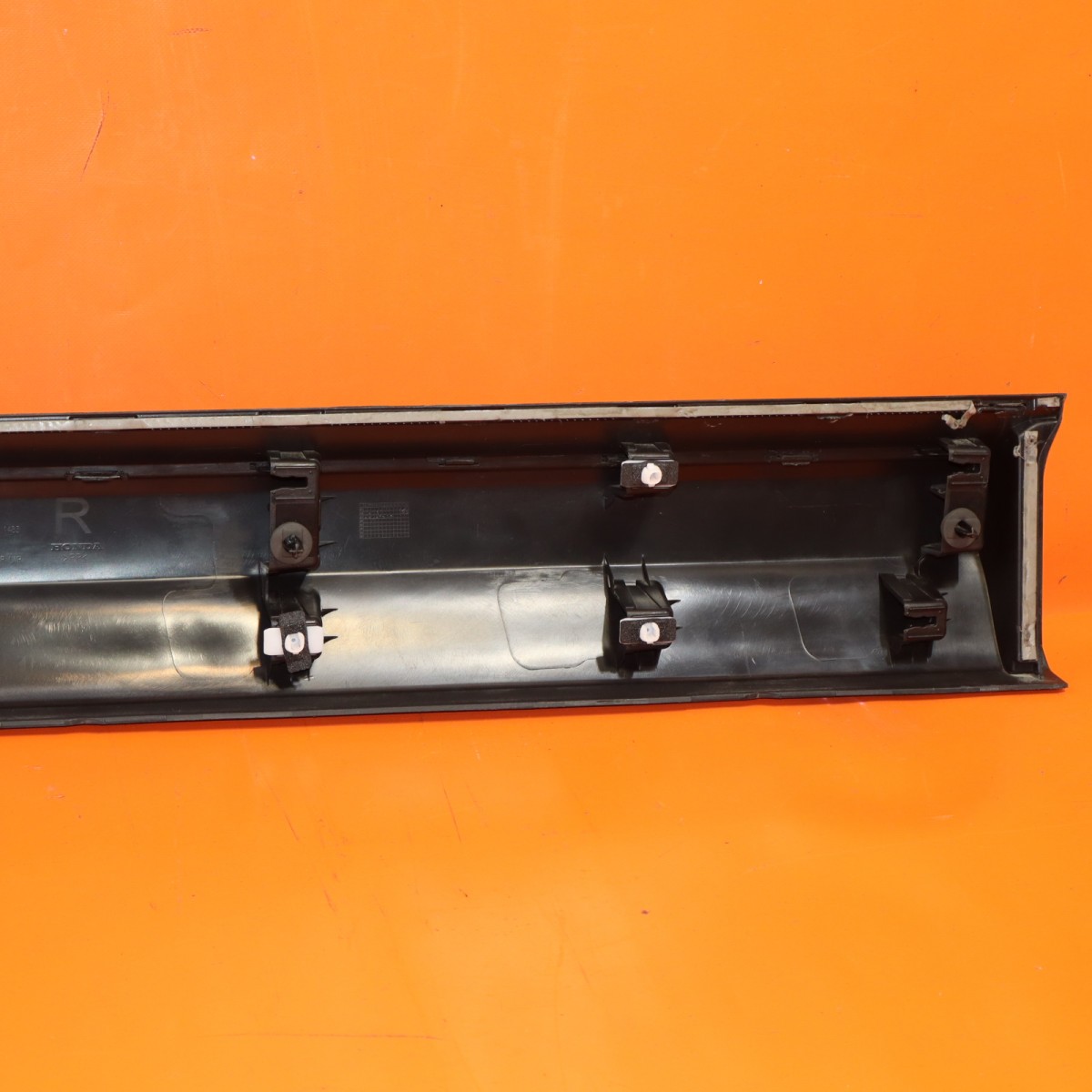 HONDA PIOLT DOOR MOLDING LOWER RIGHT PASSENGER 2023 2024 75312-T90 OEM