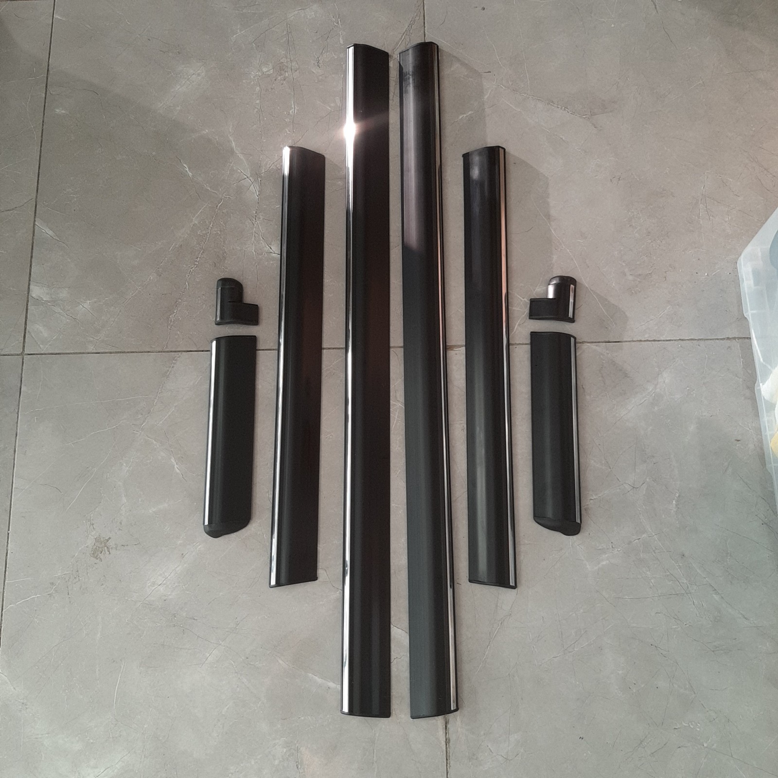 Mercedes W123 Lower moulding trims Rocker panel set 8 Pieces NEW