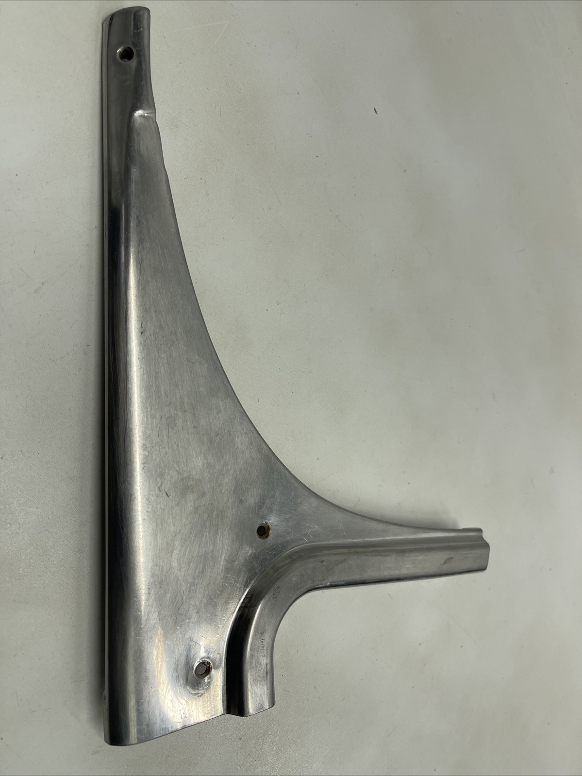 1959 60 El Camino LF Bed Corner Trim b3