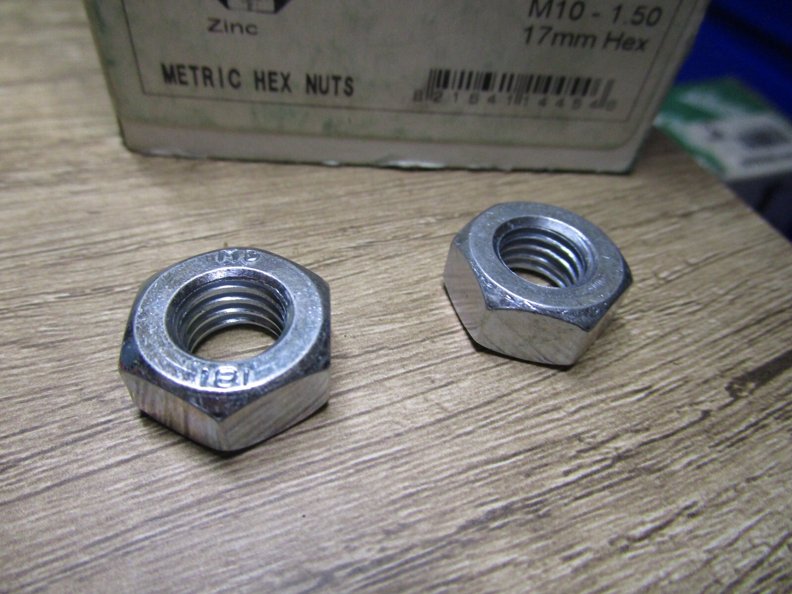 (50) Auveco 14454. 10mm-1.5 DIN 934 Hex Nut – Zinc