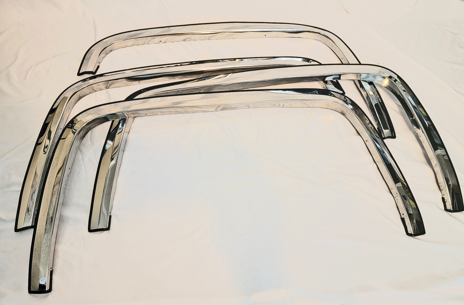FENDER TRIM FOR SILVERADO 1500 14-15 Chrome Polished Stainless Steel 2″ WIDE