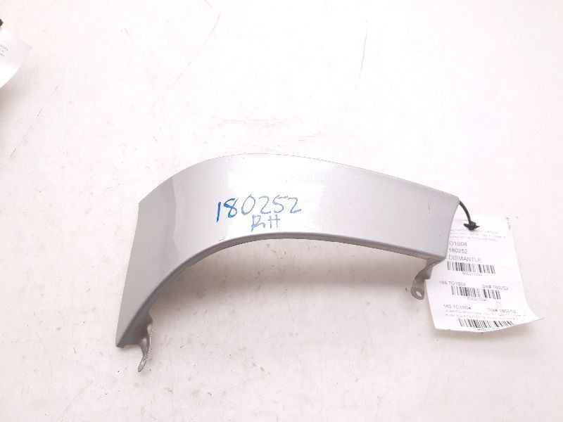 2004 TOYOTA COROLLA S PASSENGER SIDE REAR QUARTER GLASS