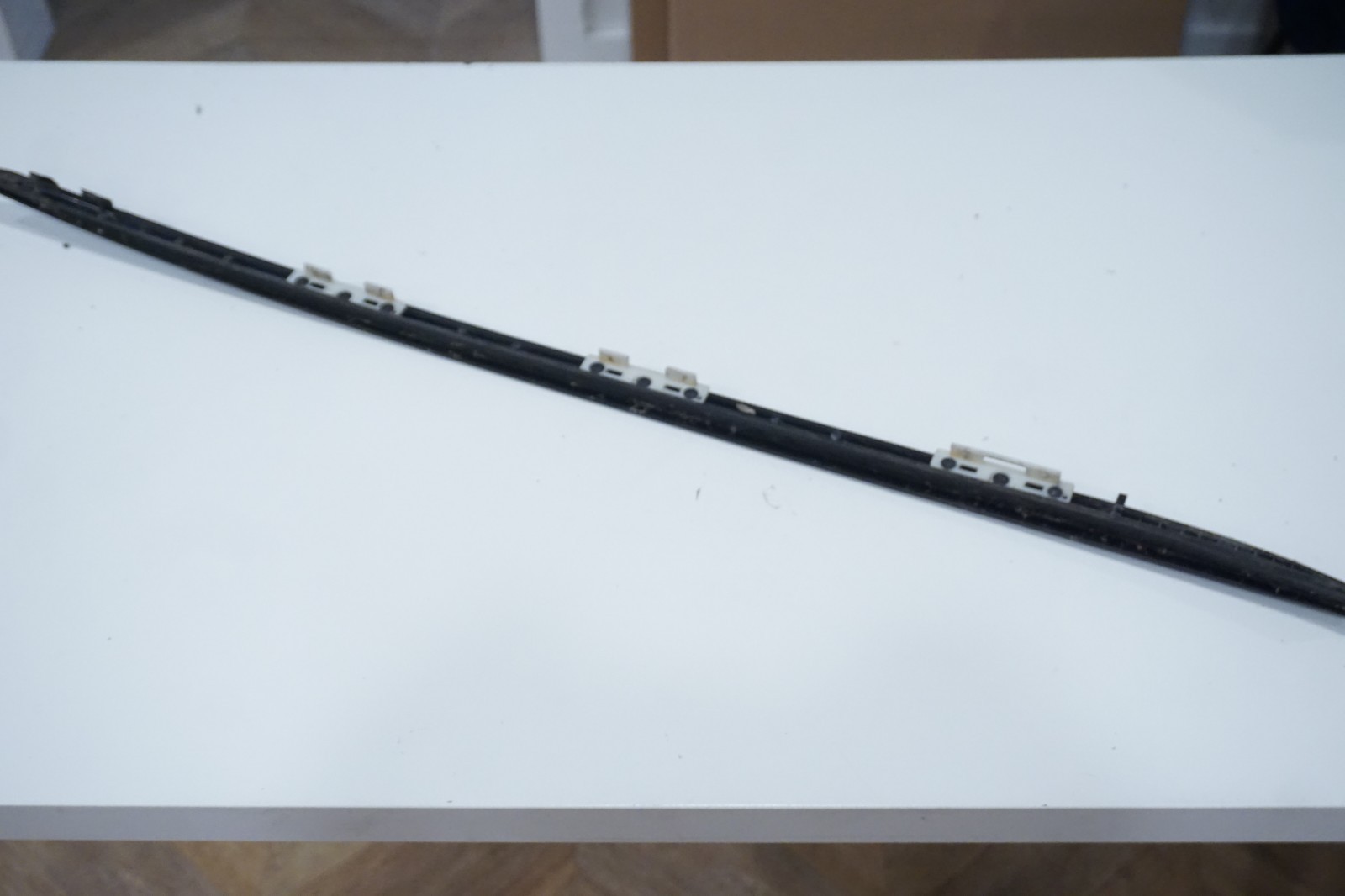 2002 – 06 Acura RSX Passenger Side Windshield Molding OE