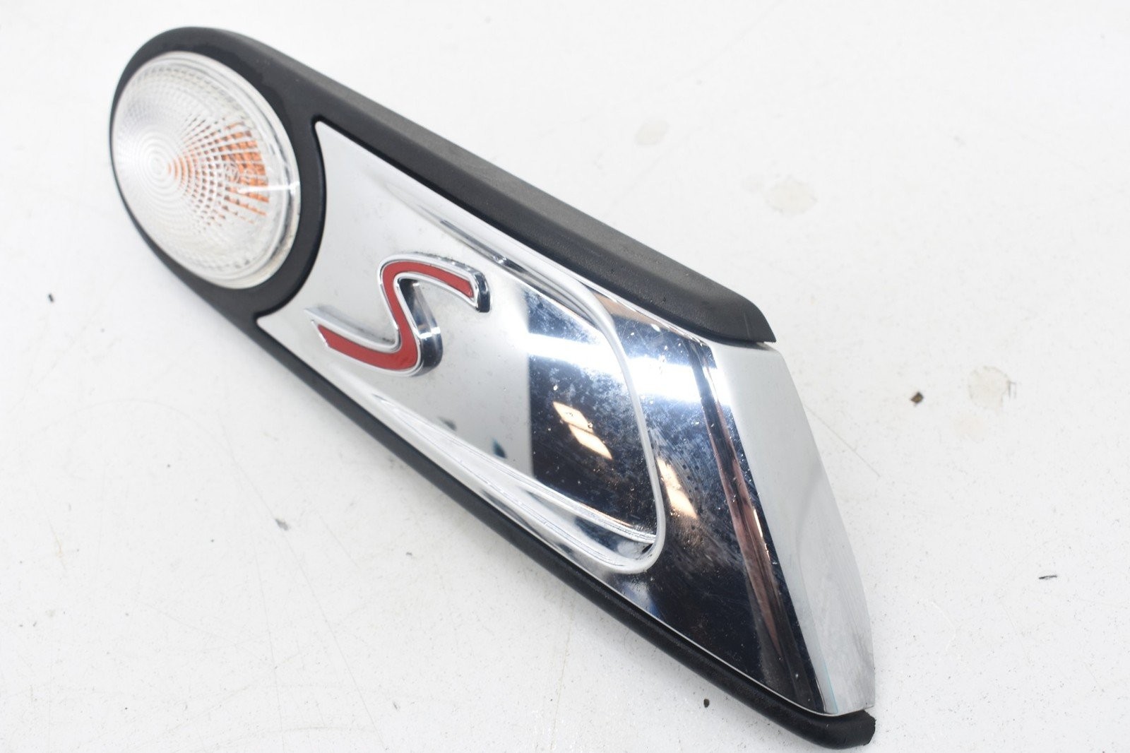 2009 Mini Cooper S R56 Front Left Right Fender Emblem Signal Trim Set OEM KW83