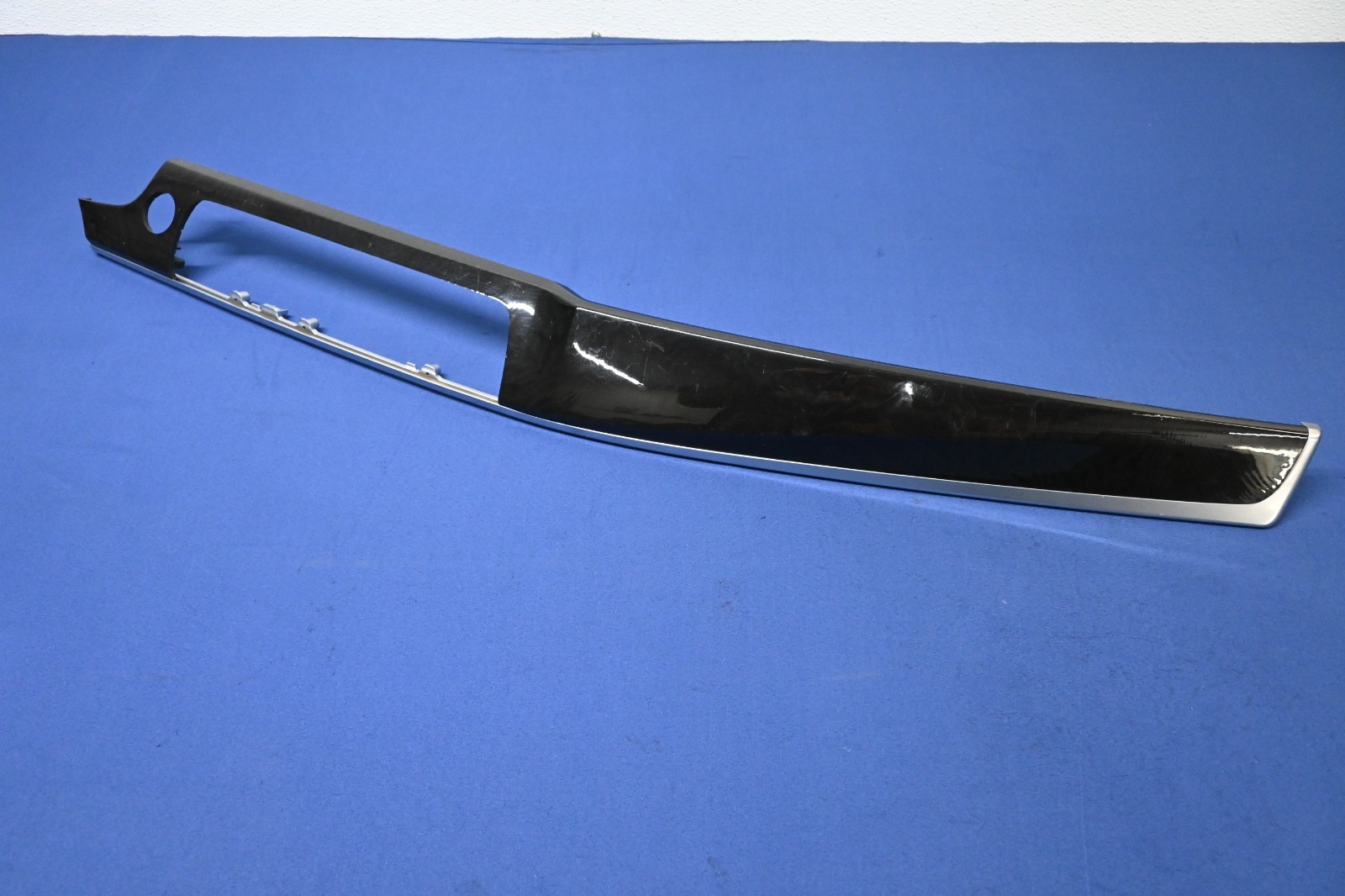 2010-2013 BMW F10 5 Series Dash Dashboard Center Molding Wood Trim Schwarz OEM