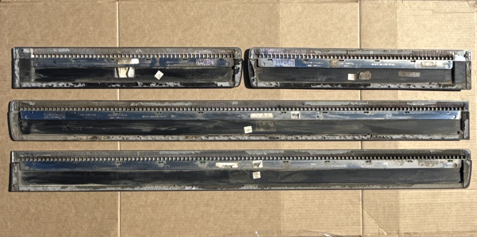 07-14 Tahoe Suburban Door Molding Trim Set Complete Front Rear 4 Pieces Red OEM