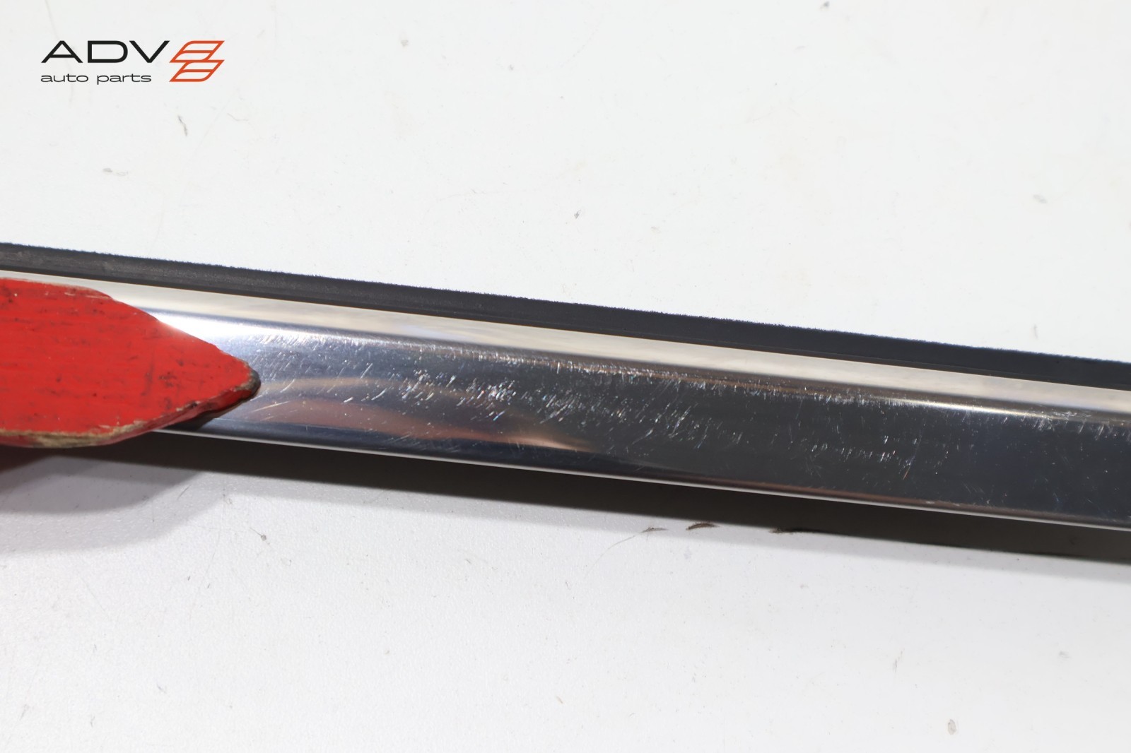 2022 – 2025 NISSAN PATHFINDER REAR LEFT SIDE DOOR WINDOW BELT MOLDING OEM