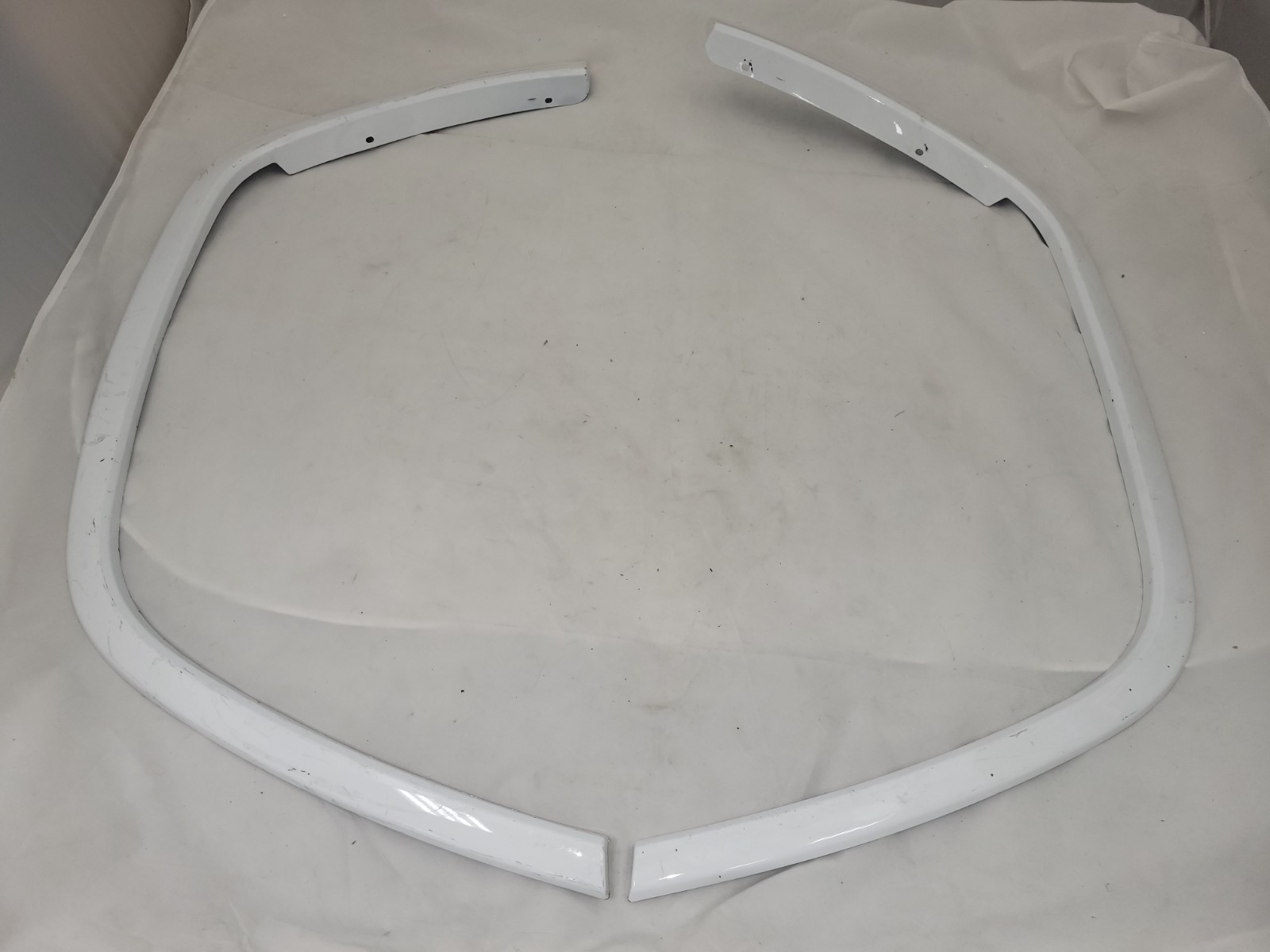 OEM 16-21 for Jeep Grand Cherokee LH & RH Front Wheel Flare Molding Bright White