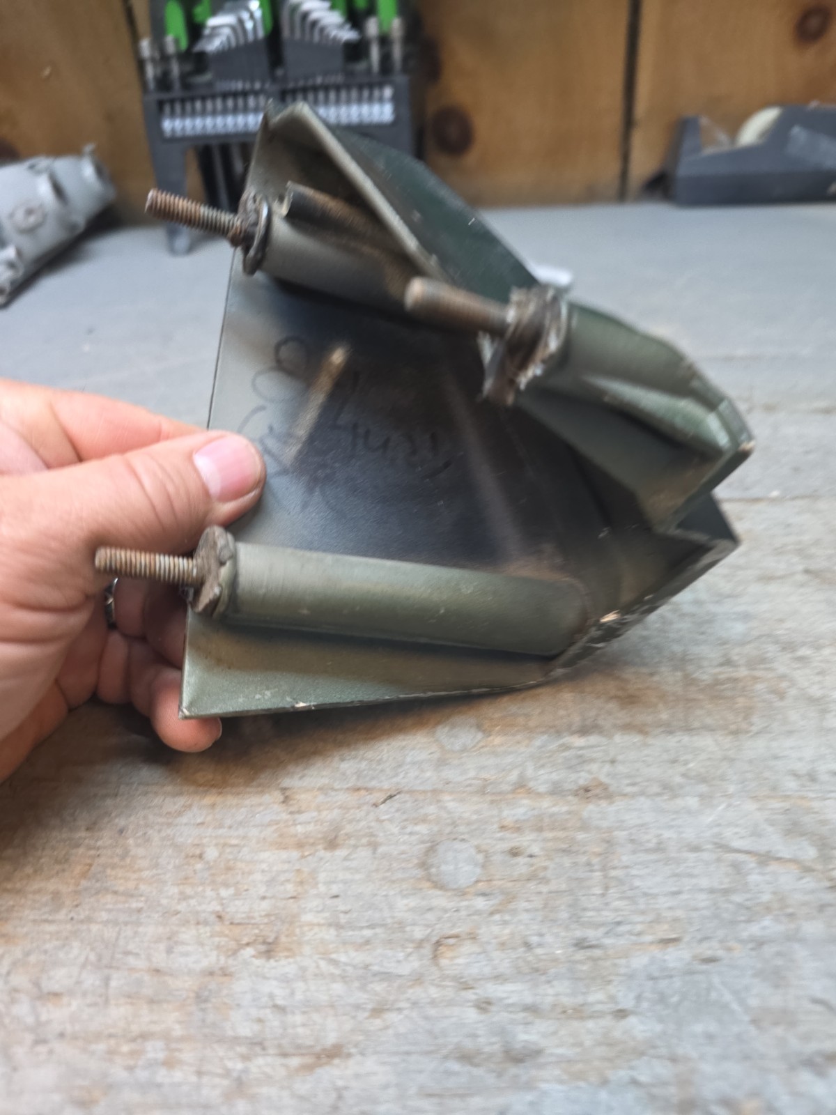 1984 1985 1986 1987 1988 BUICK CENTURY Right REAR QUARTER EXTENSION FILLER