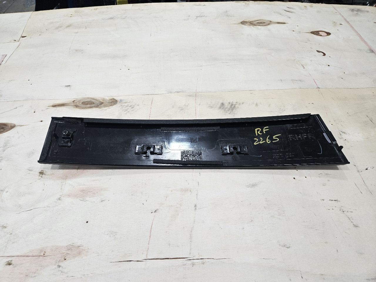 SILVRDO15 2024 Door Moulding Front 31856