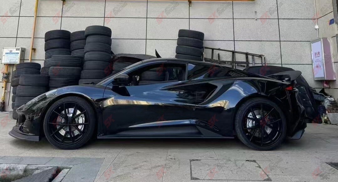 For Lotus Emira 2023+ Dry Carbon Fiber Front Rear Lip Spoiler Wing Hood BodyKits