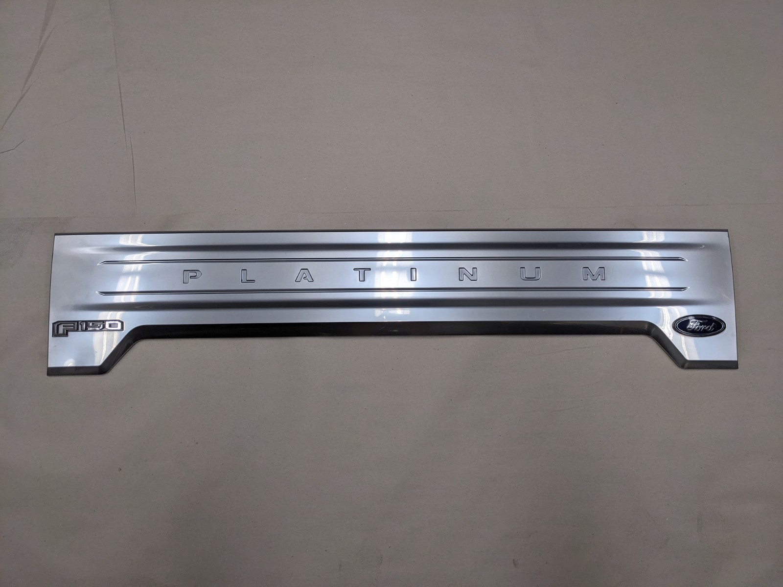 Ford F-150 Platinum Rear Tailgate Molding Trim Panel with Emblems 2018 – 2020