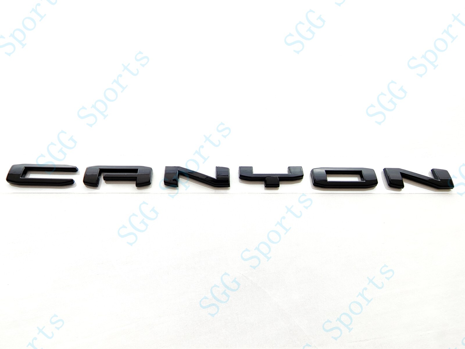 1PC Gloss Black Rear Tailgate Canyon Letter Emblem Fit 2023+ Canyon DENALI