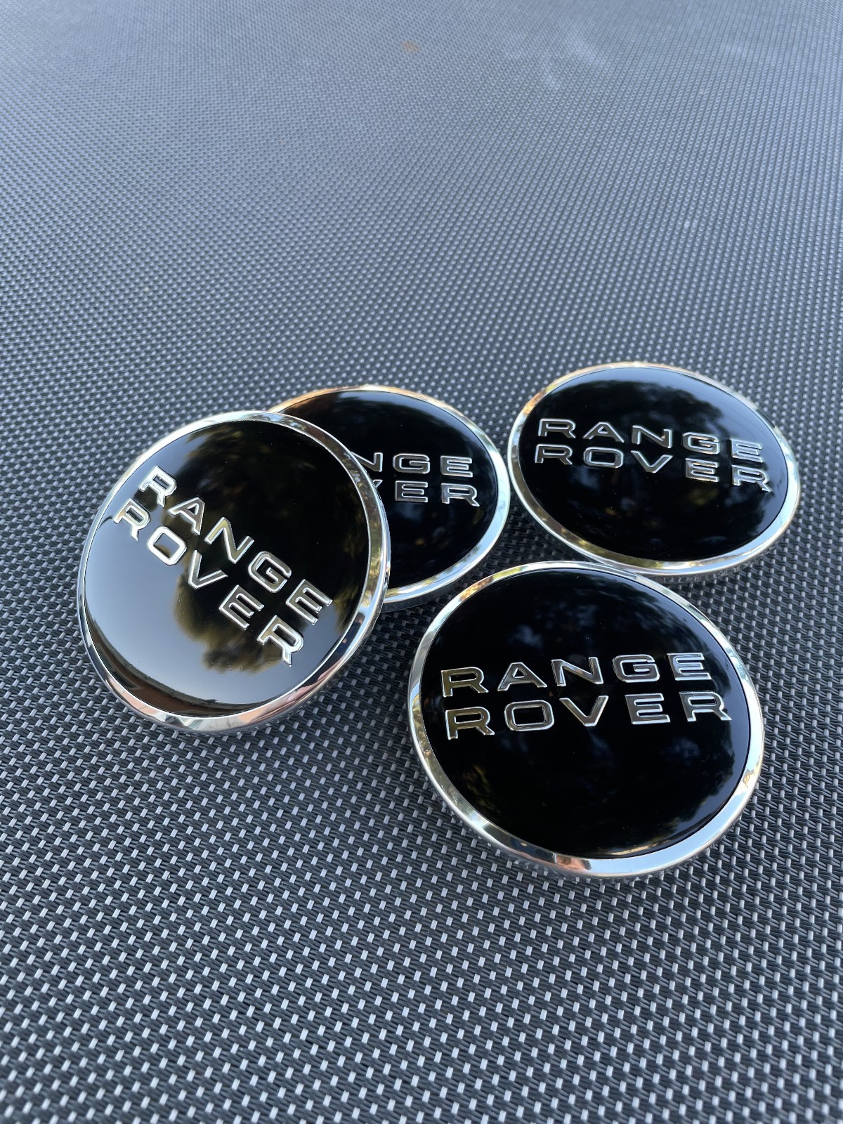 4x, Set of Range / Land Rover Wheel Center Hub Caps, HSE Land Rover Center