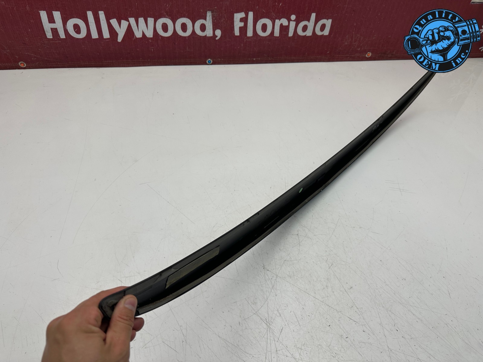2020-2025 MERCEDES CLA250 – REAR TAILGATE TRUNK LID SPOILER WING BLACK OEM 55kmi