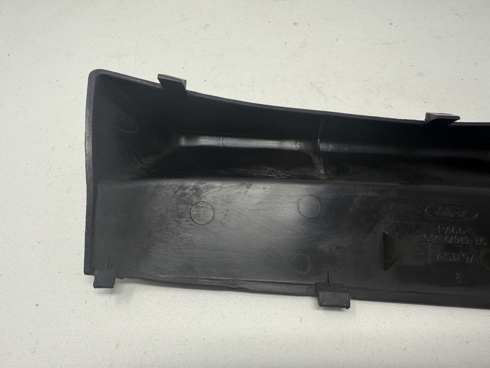 03-2007 FORD F250 F350 TOP FAN SHROUD COVER TRIM POWERSTROKE V8 DIESEL OEM USED