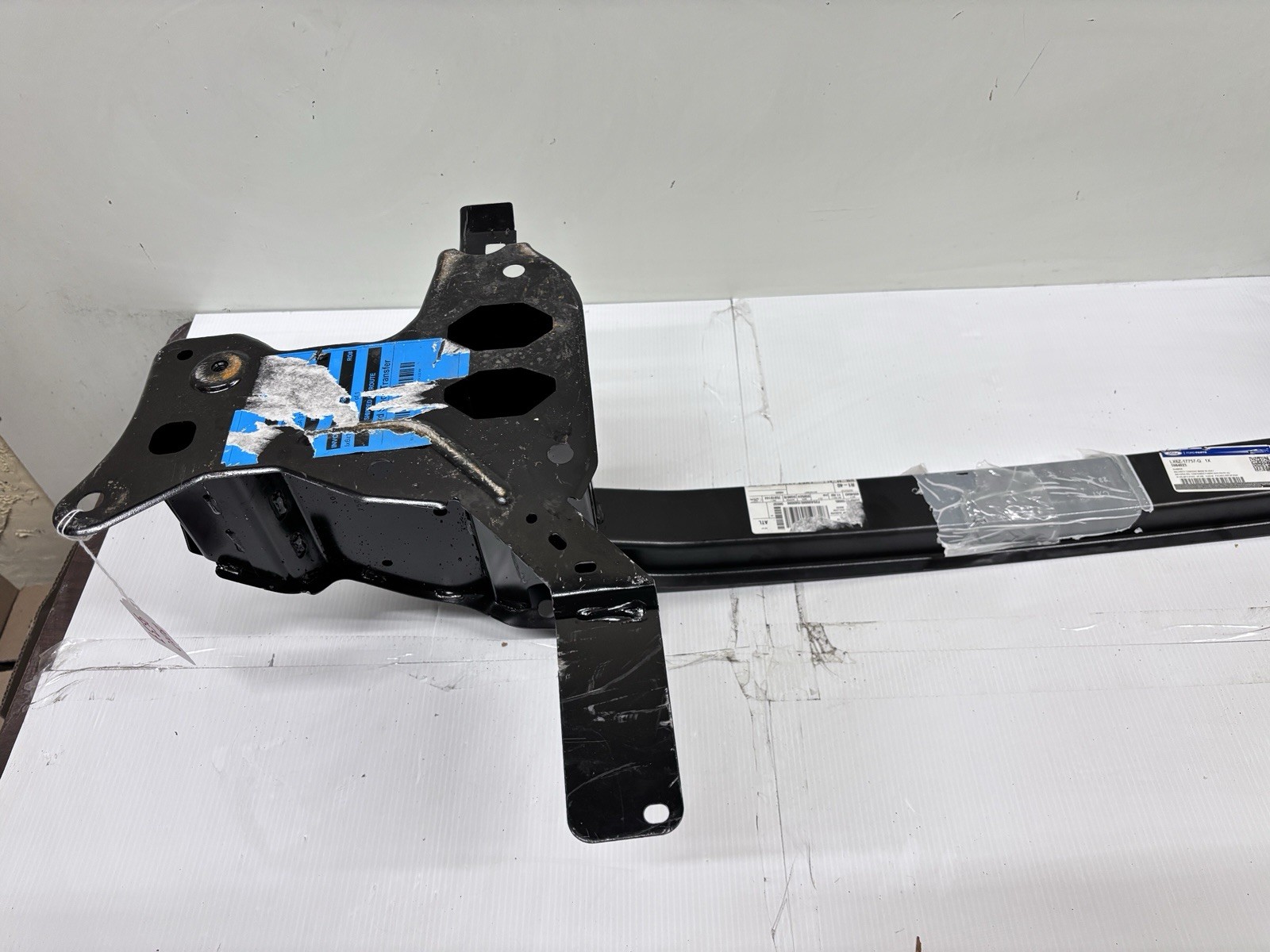 2020-2022 2023 2024 Ford Escape Lincoln Corsair Front Bumper Reinforcement OEM
