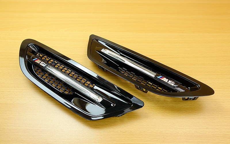 For BMW F10 M5 Shiny Black Side Fender Light Cover 12-16 4D Sedan included LED