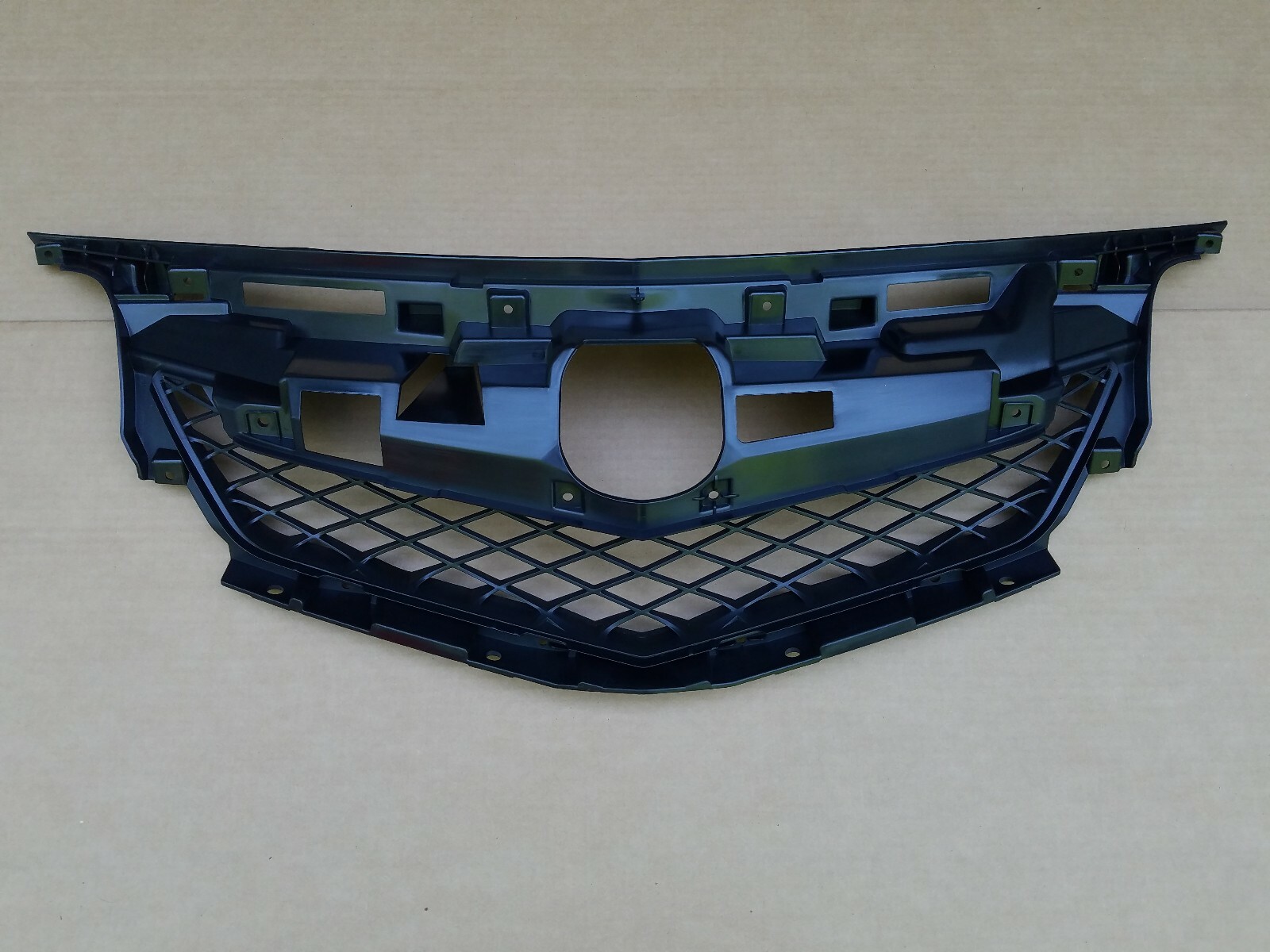 fits 2009-2011 ACURA TL Grille Panel Frame Front Bumper NEW