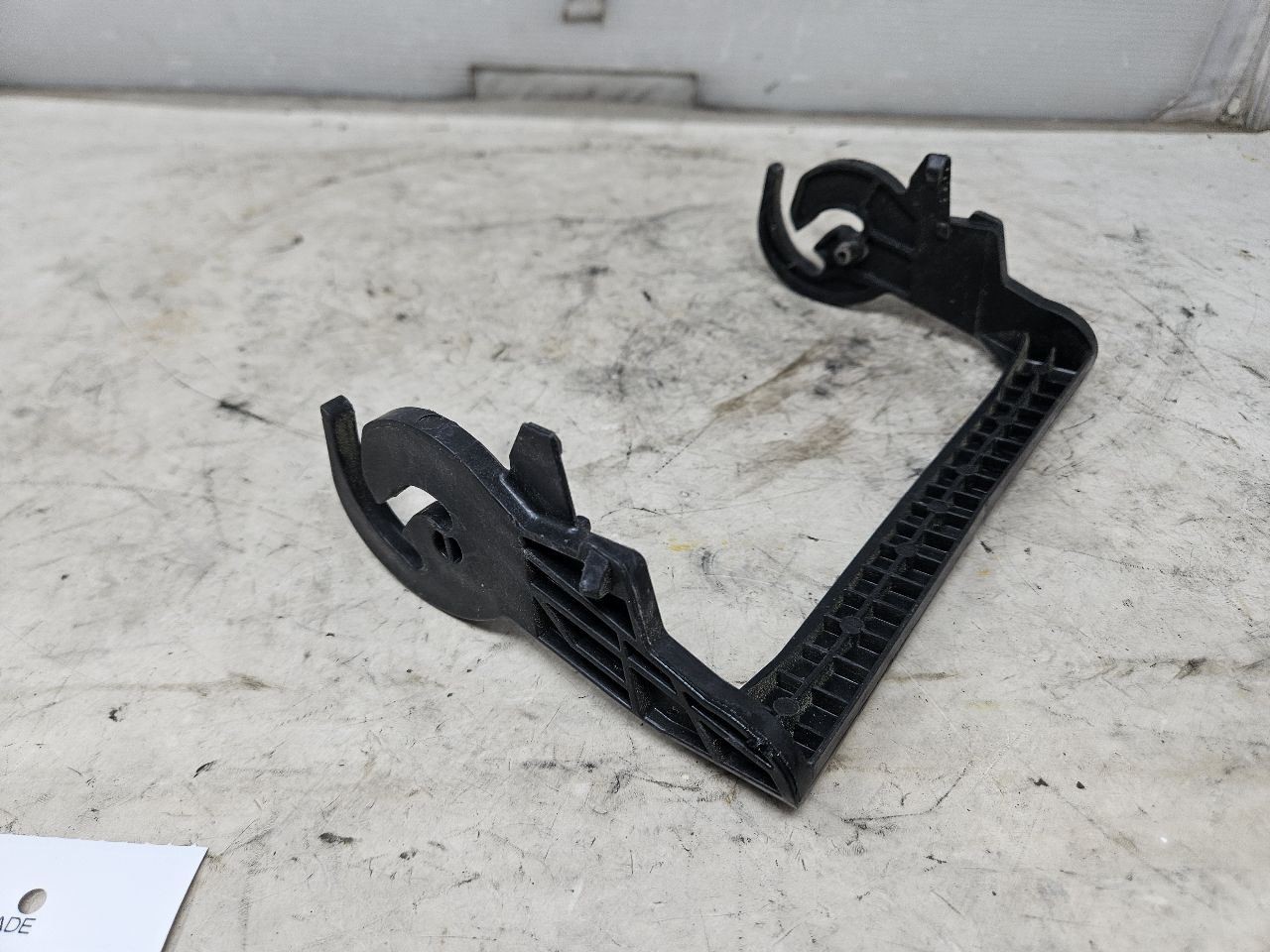 ESCALADE 2019 Body Parts Misc 32406