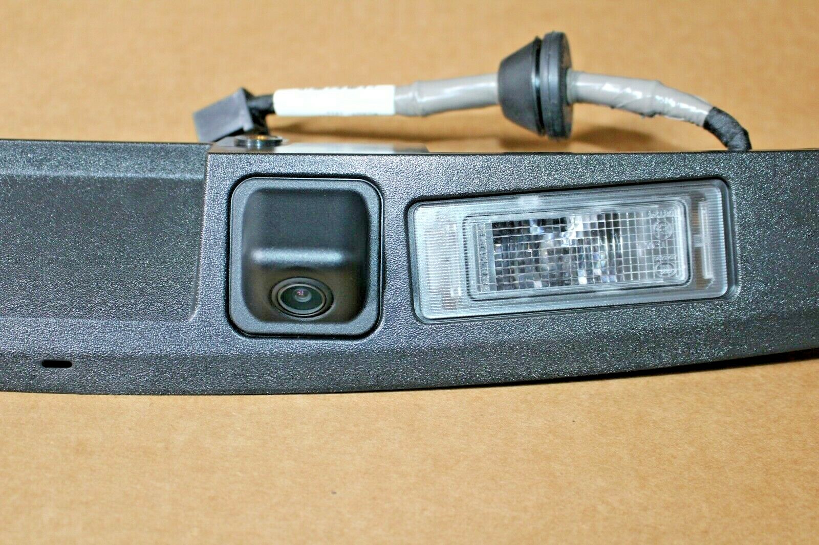 2014-2018 Chevy Impala Rear Trunk Lamp Carrier Trim License Frame Light W/Camera