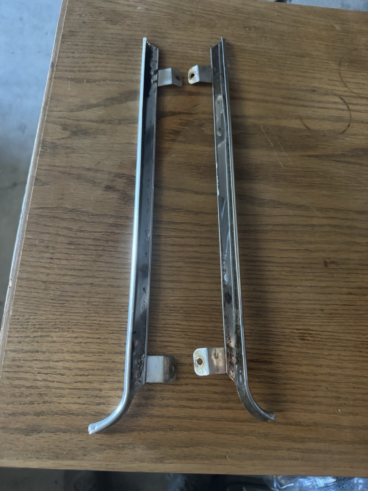 GM 1969 GTO/Judge/Lemans Deck Lid Extension Edge Moldings and Other 8701361