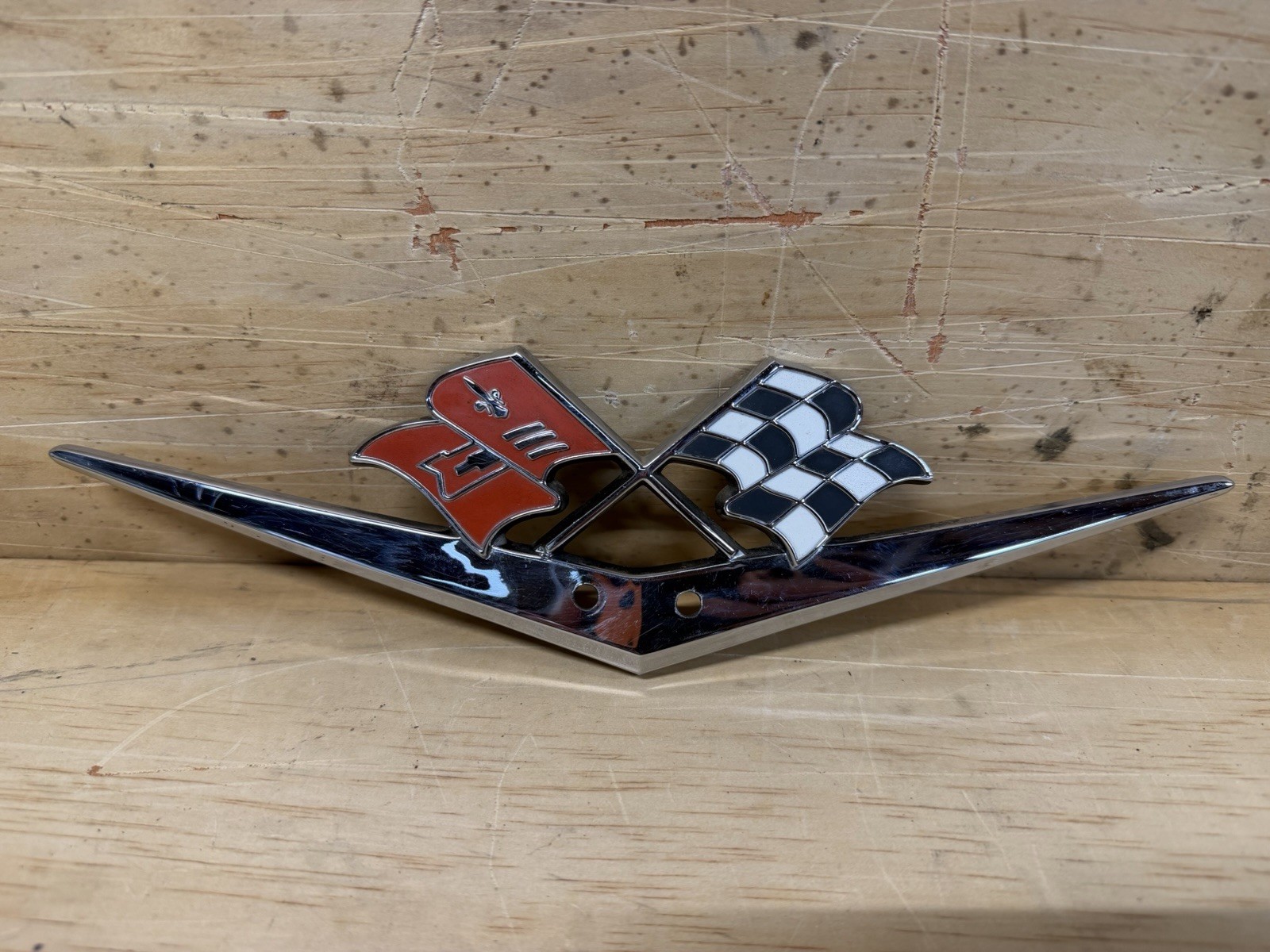 1950’s 1959 Chevrolet Car Parts HOOD Emblems Badges Trim Vintage 3759108 BLCE