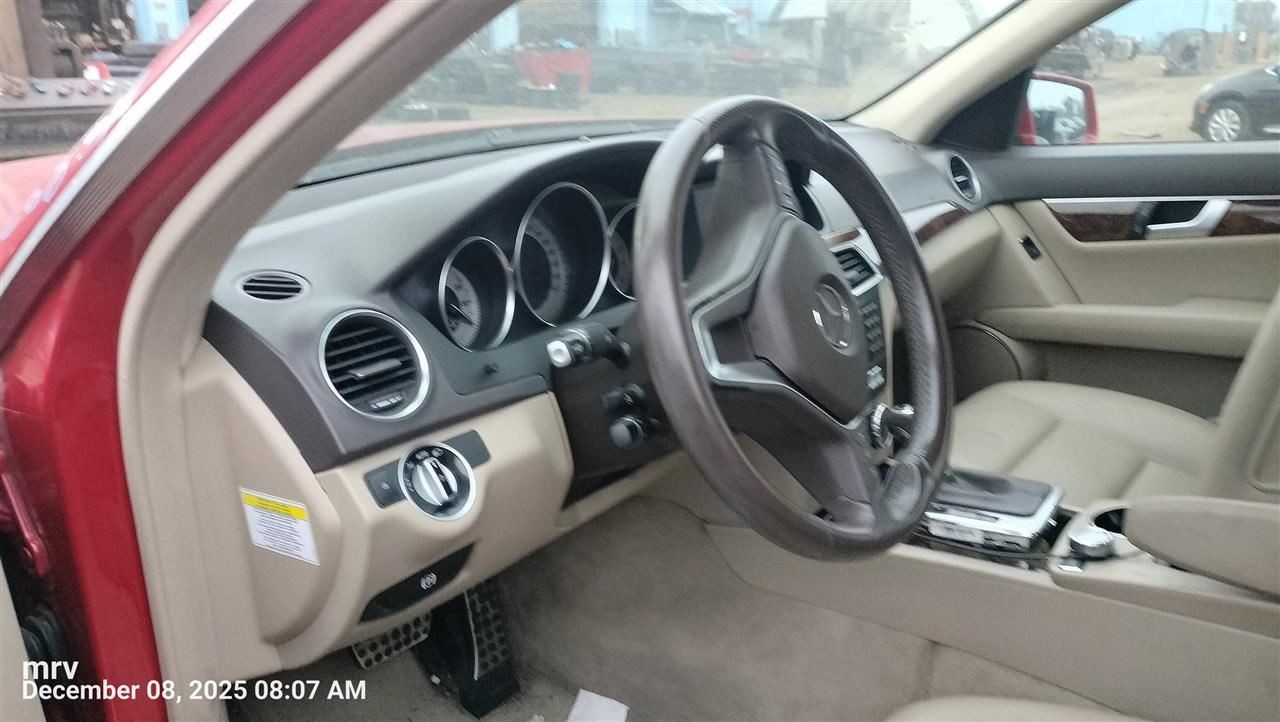 LEFT REAR DOOR MOULDING OEM 2010 MERCEDES-BENZ C250 204 730 01 80