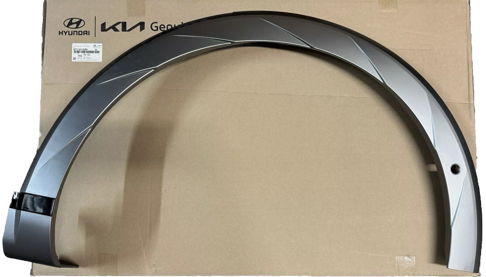 Original Fender Molding 2022-2023-2024 IONIQ 5 LIMITED Right Side Wheel Garnish