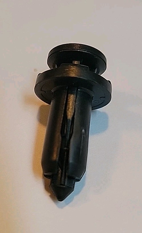 Nissan Bumper Fascia Retainer OEM#63848-9E001 26pc