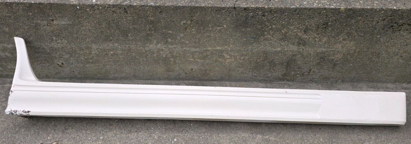 NICE USED PORSCHE 928 LIGHTWEIGHT FIBERGLASS PASSENGERS SIDE ROCKER PANEL