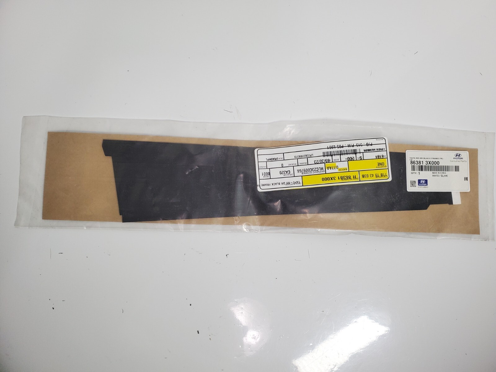OEM Hyundai 86381-3X000 Tape Rear Door Black Frame Front LH