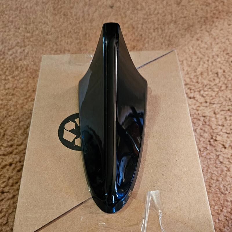 For Genesis Sedan G80 / Coupe Gloss Black Shark Fin Antenna AM/FM Aerial Cover