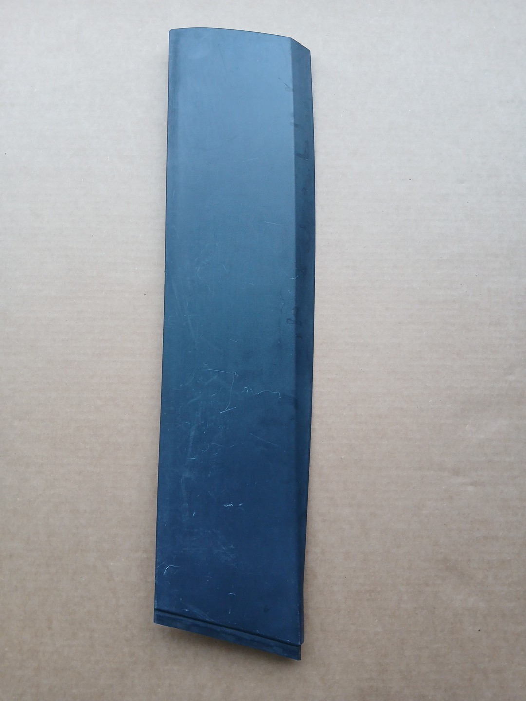 2014 – 2023 Jeep Cherokee Rear Left Driver Door Lower Molding 1YW35TRMAB OEM