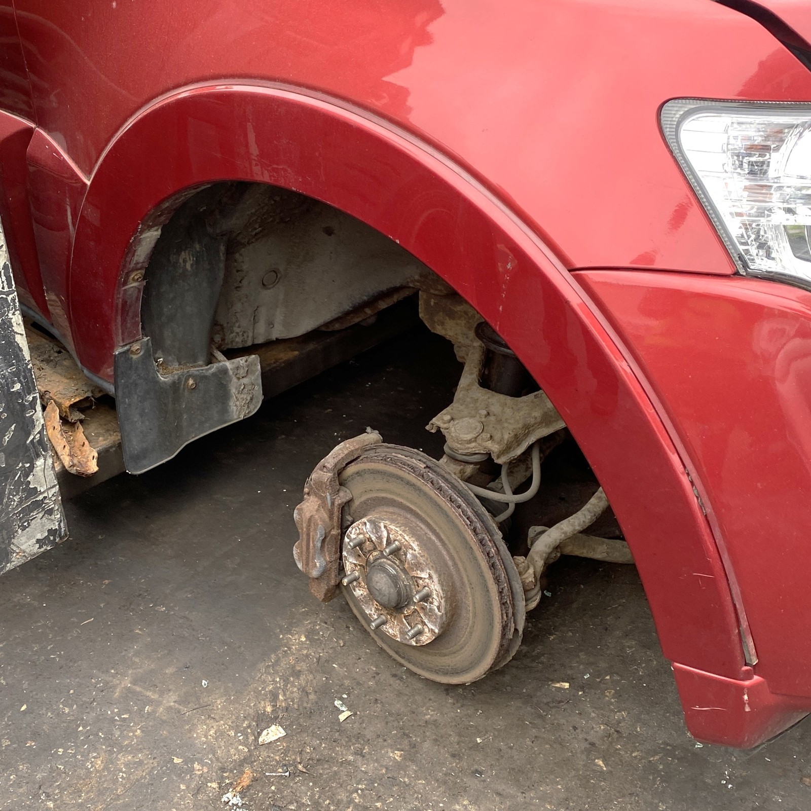 Front Right Overfender See Description for PAJERO SHOGUN V98W MK4 3.2 DiD