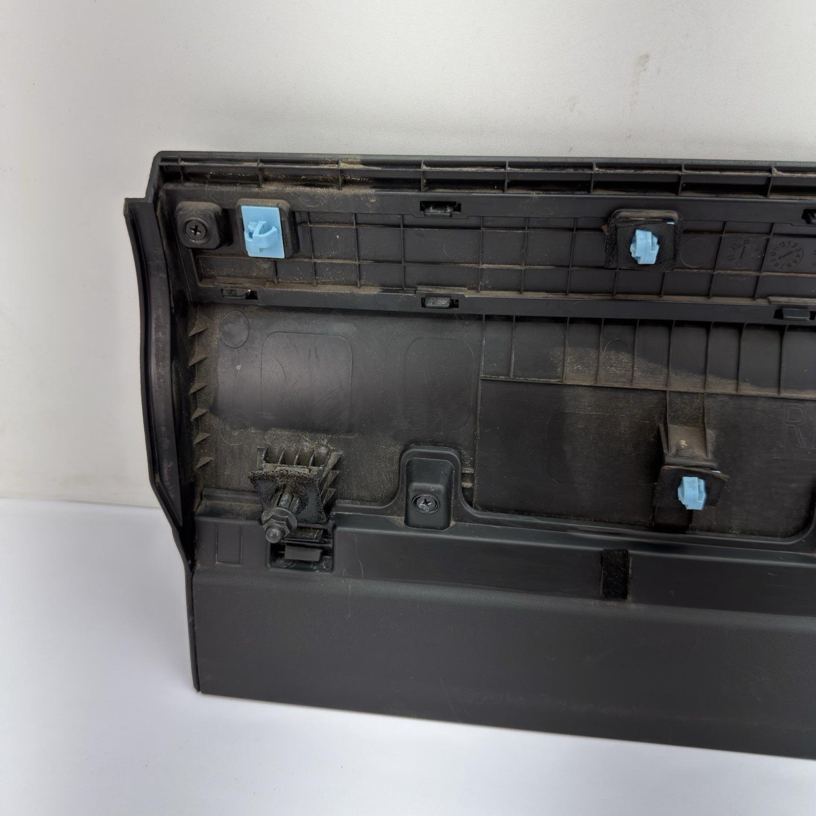 2020-2025 Kia Telluride Rear Right Door Lower Trim Molding 87778-S9000 OEM