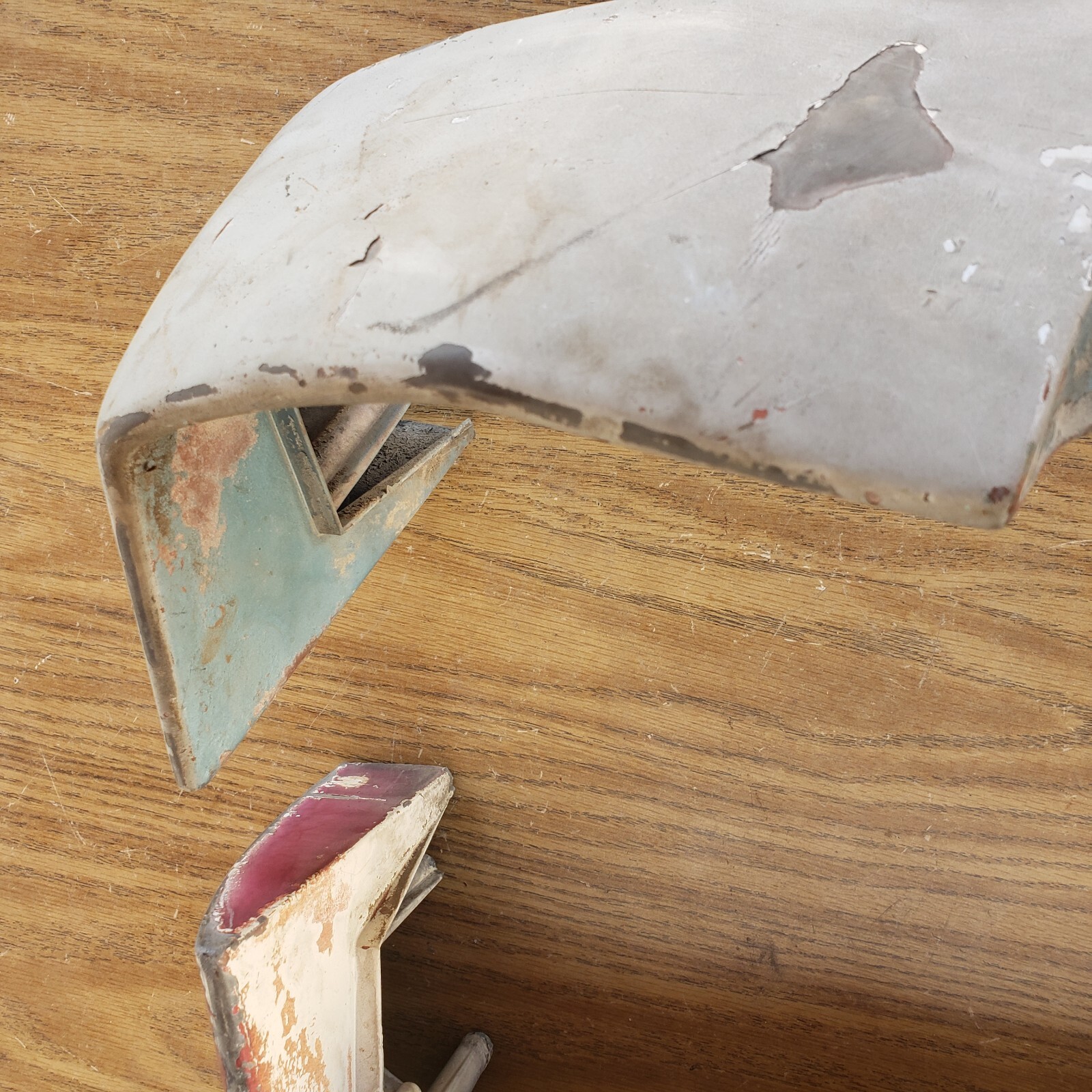 72 dart Fender extensions Demont (One Year Only)
