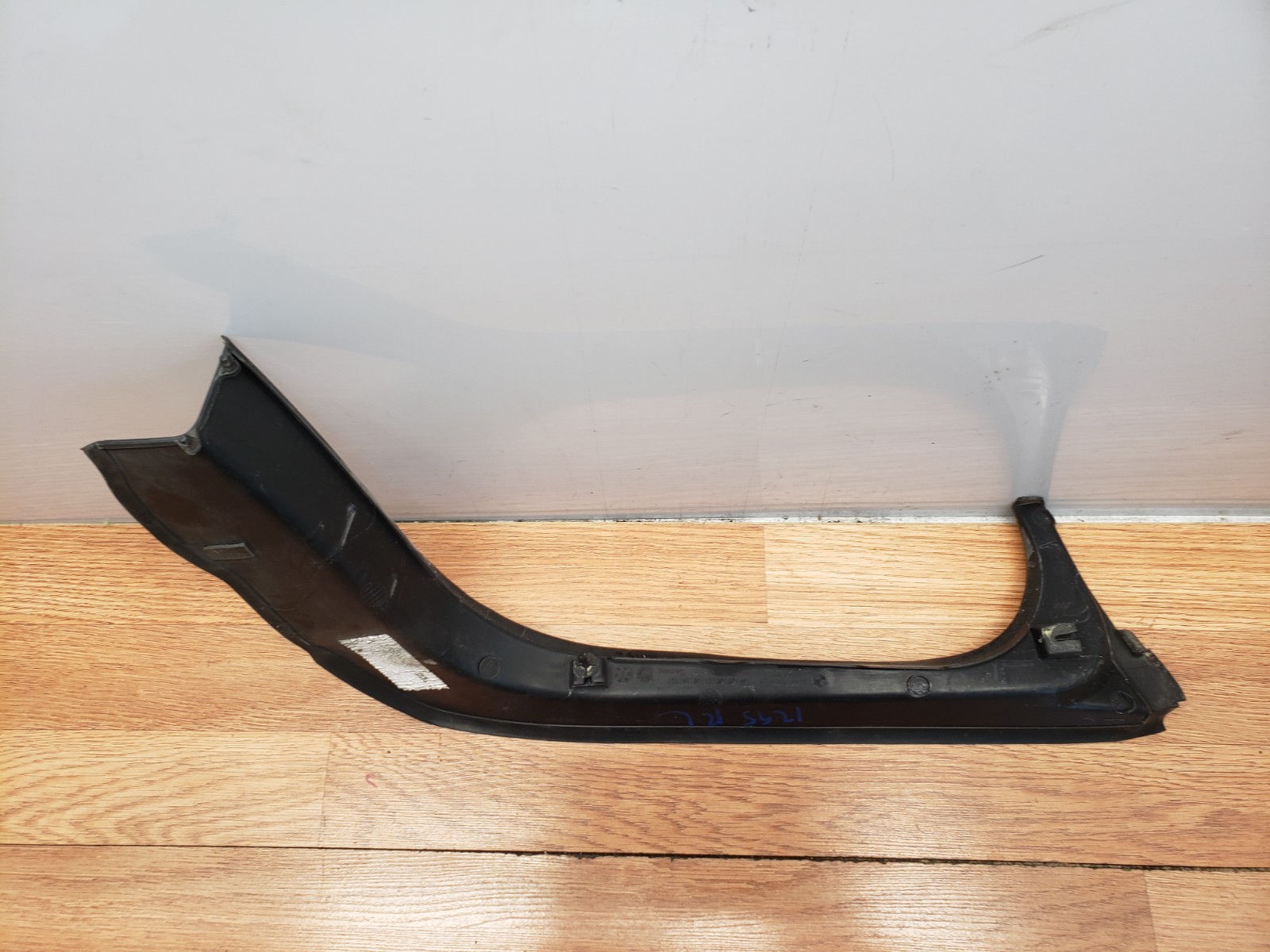 ✅ 16-19 OEM BMW G12 740i 750i Rear Left Driver Side Trunk Water Gutter Deflector