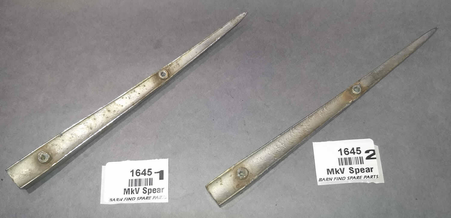 Jaguar Mark V headlamp pod spear Sold Individually – used