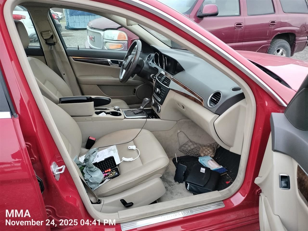 LEFT REAR DOOR MOULDING OEM 2010 MERCEDES-BENZ C250 204 730 01 80