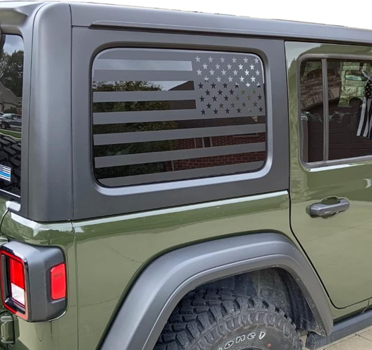 2X Matte Black Rear Window US Flag Vinyl Stickers for Jeep Wrangler 2011-2018