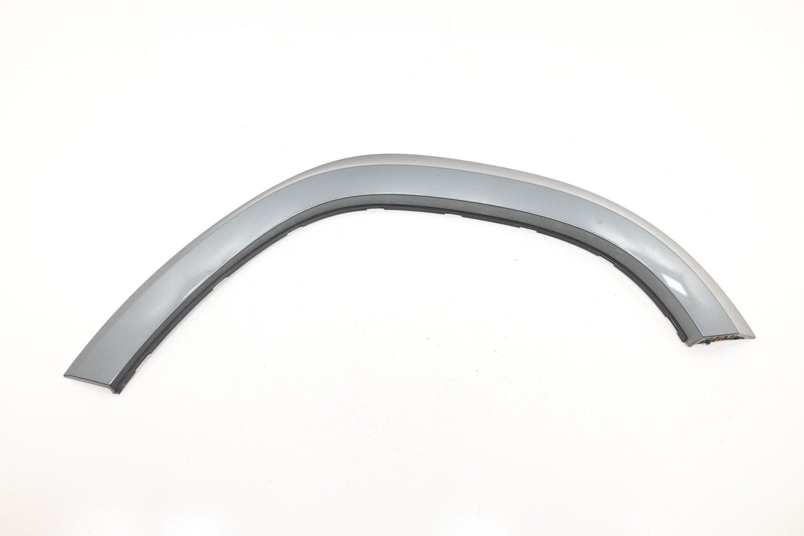 2017 – 2019 MERCEDES GLS550 X166 REAR LEFT WHEEL ARCH FLARE MOLDING OEM GRAY_992