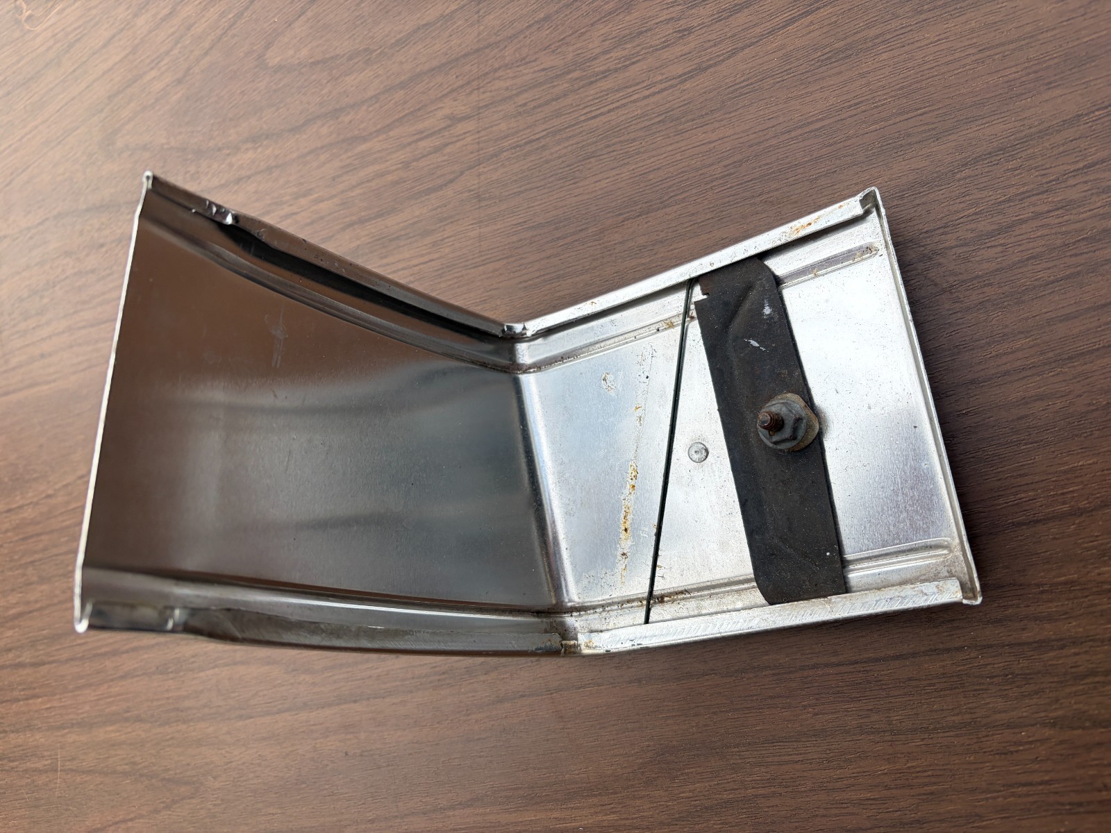 ORIGINAL 1973-80 CHEVY PICKUP TRUCK CAB CORNER TRIM MOLDING GM RARE